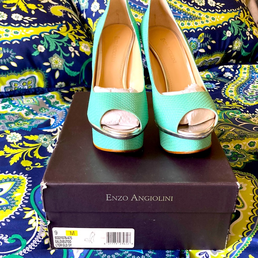Enzo Angiolini LoveUToo Lighter Green/Blue Turquoise Peep Toe Heels